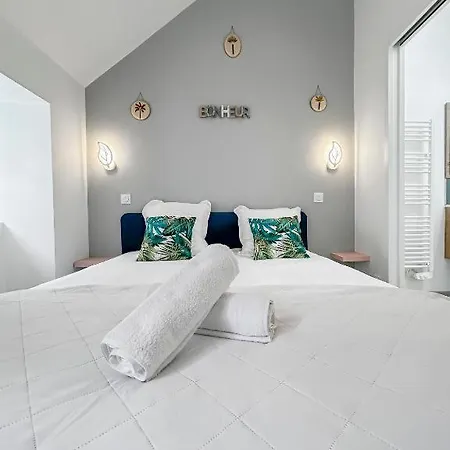 L'atypique Hyper Centre Wifi Et Netflix Gratuit Holiday home *