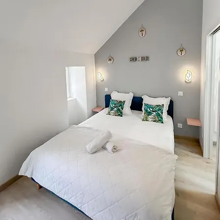 L'atypique Hyper Centre Wifi Et Netflix Gratuit Holiday home Mayenne